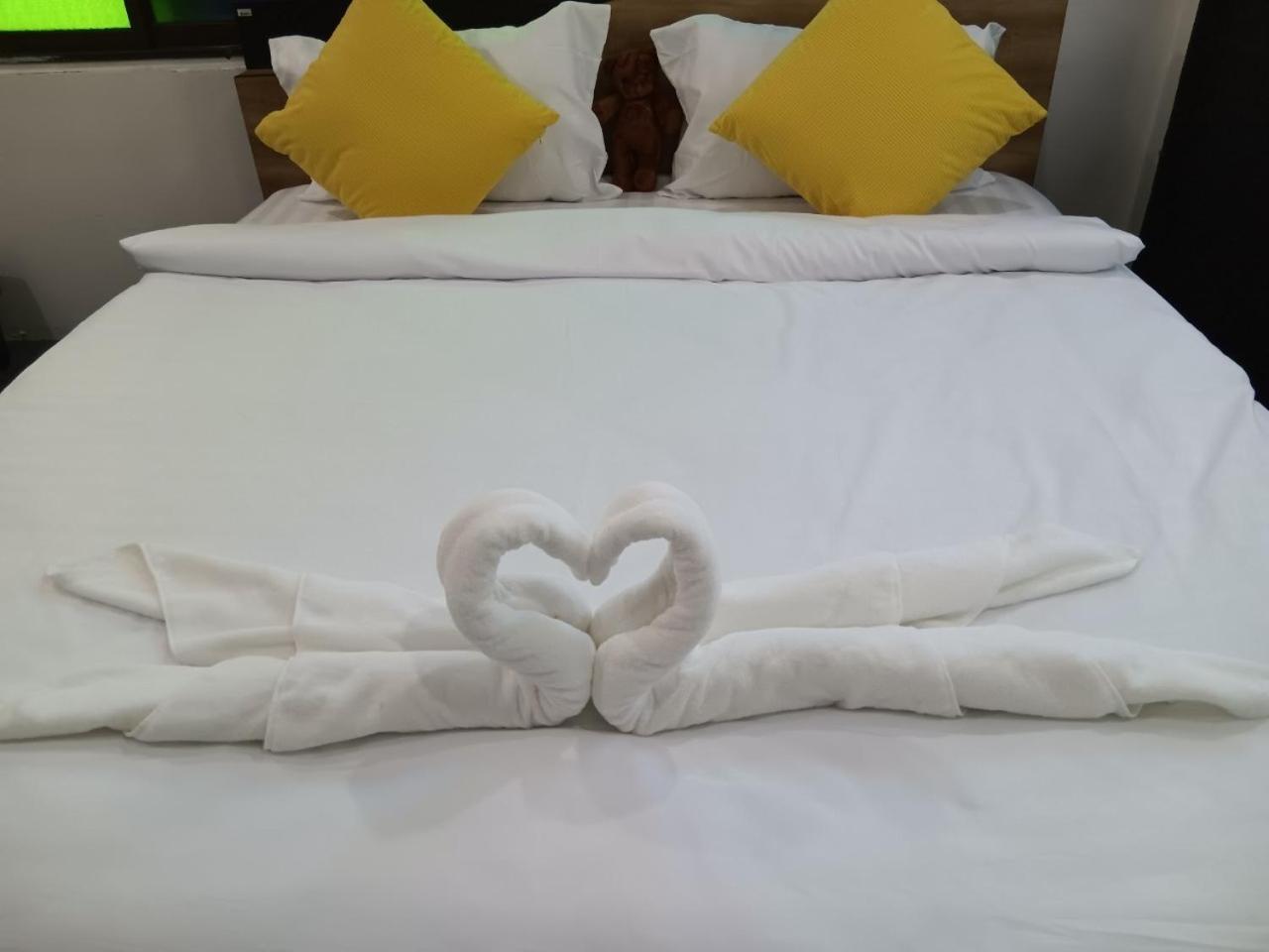 Nimman 9 Hotel Чиангмай Екстериор снимка