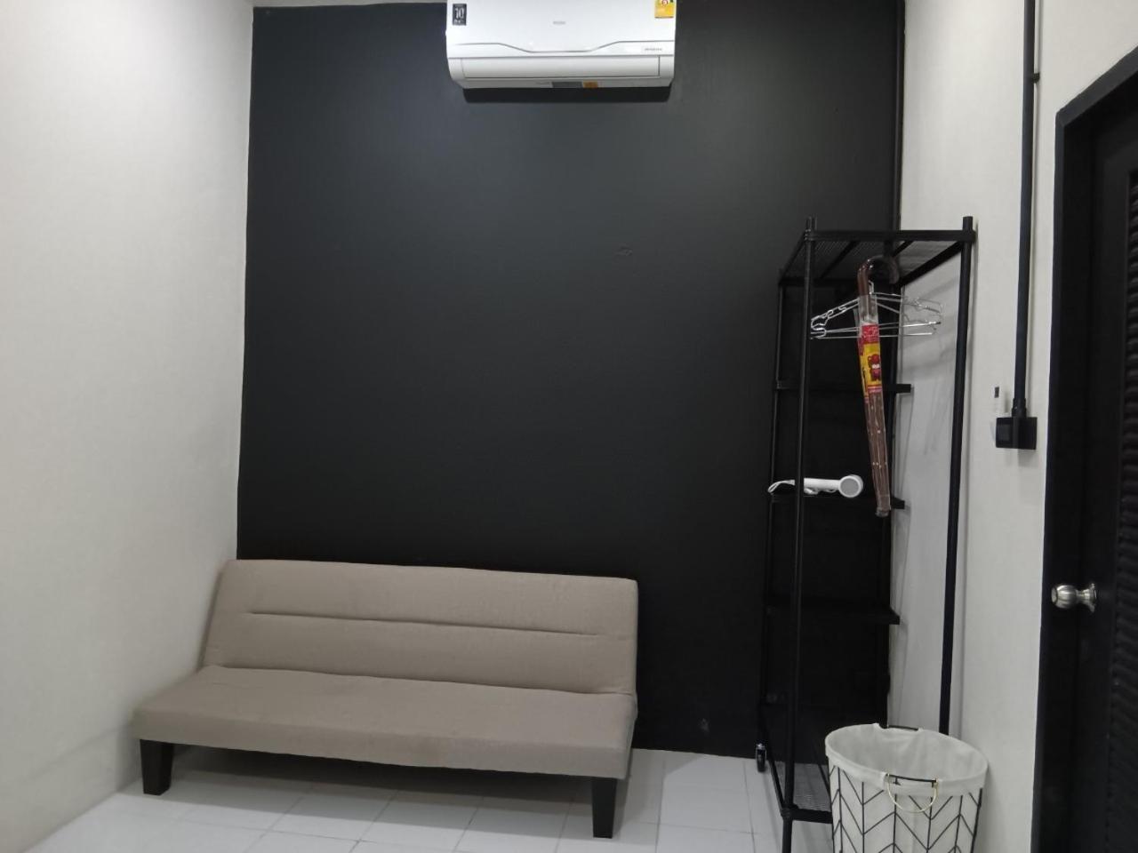 Nimman 9 Hotel Чиангмай Екстериор снимка